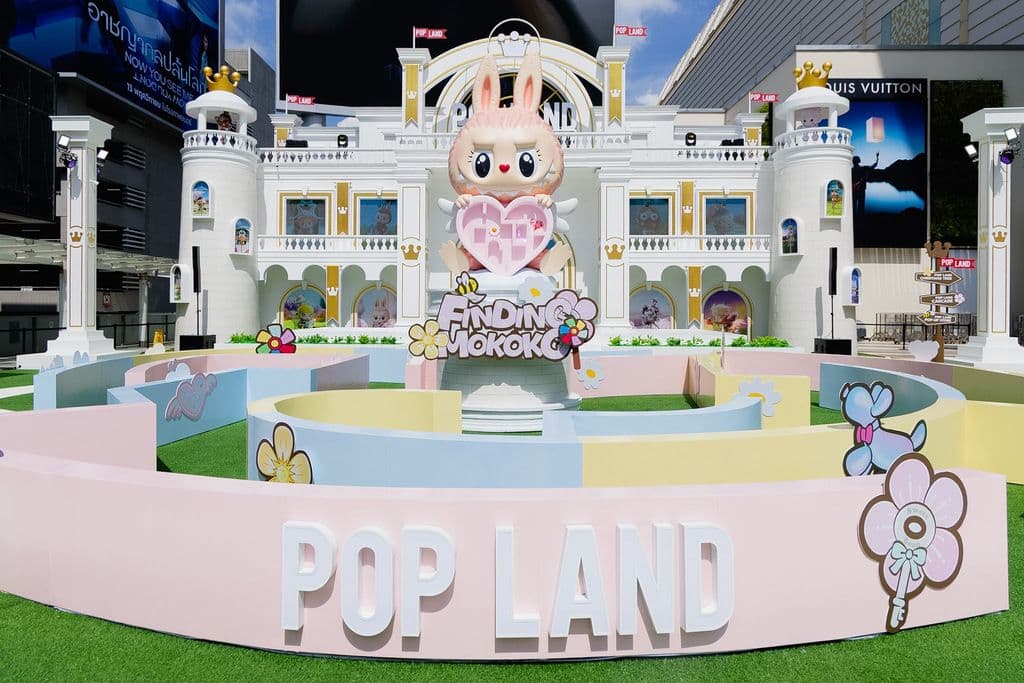 Pop Land Fall POP LAND EXCLUSIVE FESTIVE EVENT IN THAILAND | Siam Paragon