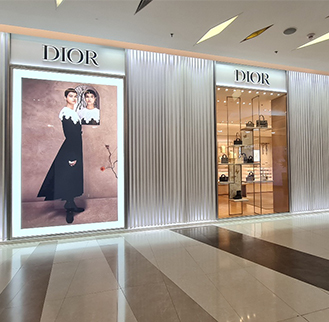 DIOR